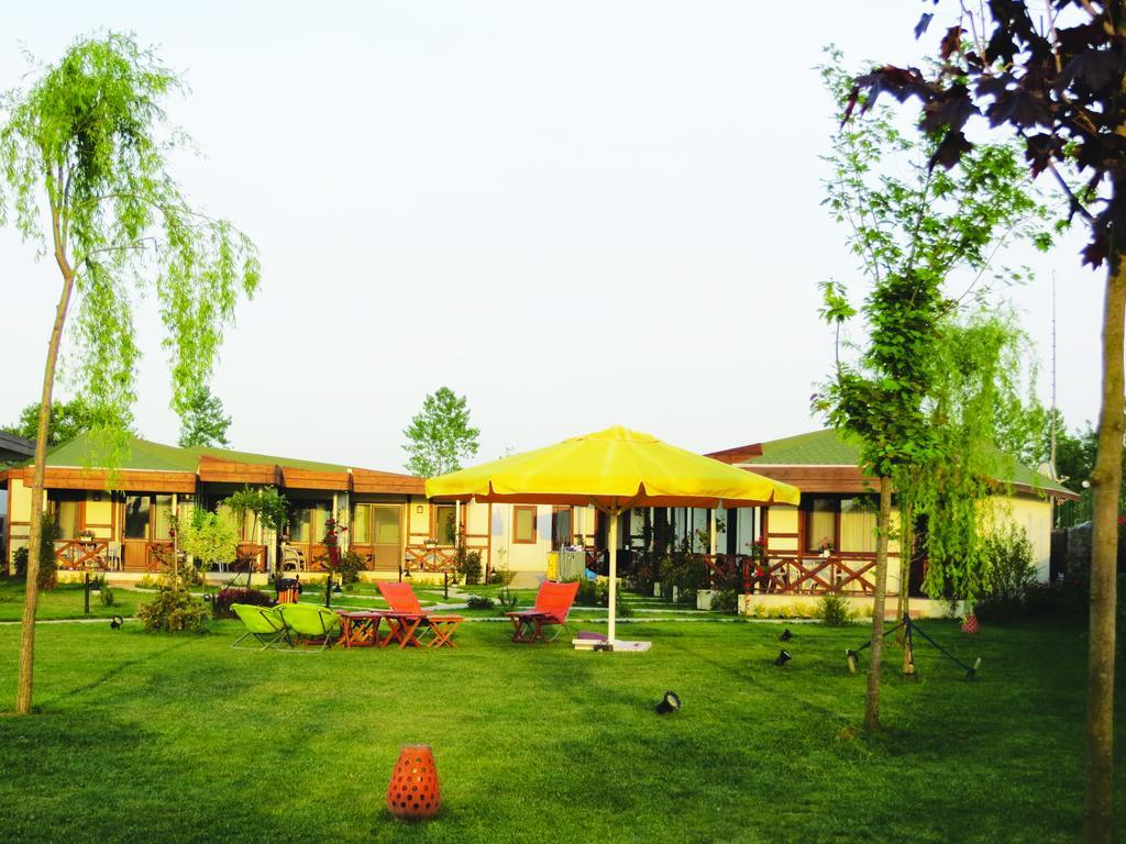 Riva'S Club Hotel โพโลเนซคอย ภายนอก รูปภาพ