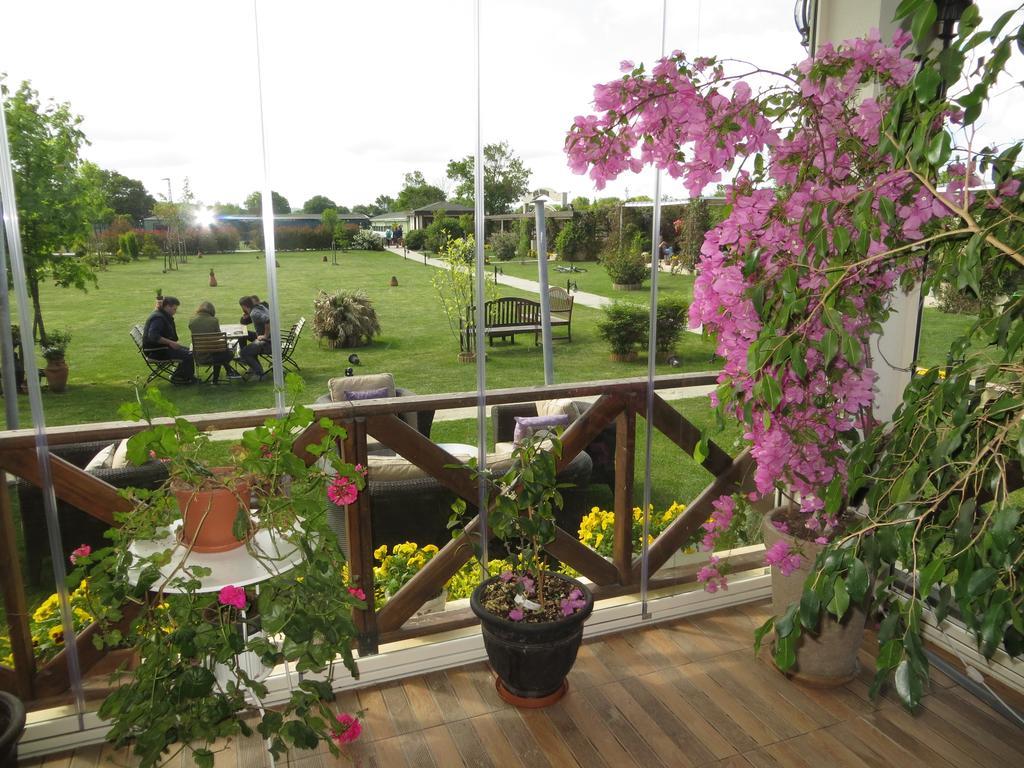 Riva'S Club Hotel โพโลเนซคอย ภายนอก รูปภาพ